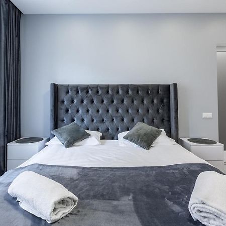 Apartment Rubchaka Lviv Bagian luar foto