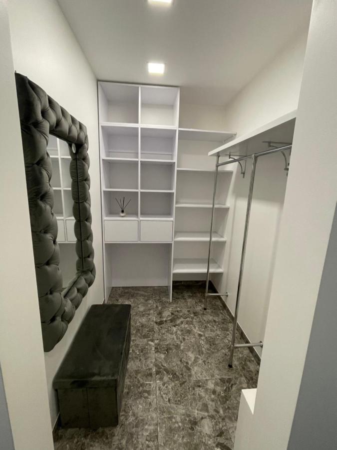 Apartment Rubchaka Lviv Bagian luar foto