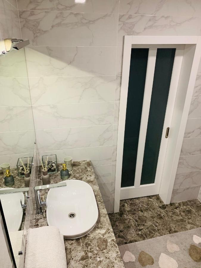 Apartment Rubchaka Lviv Bagian luar foto